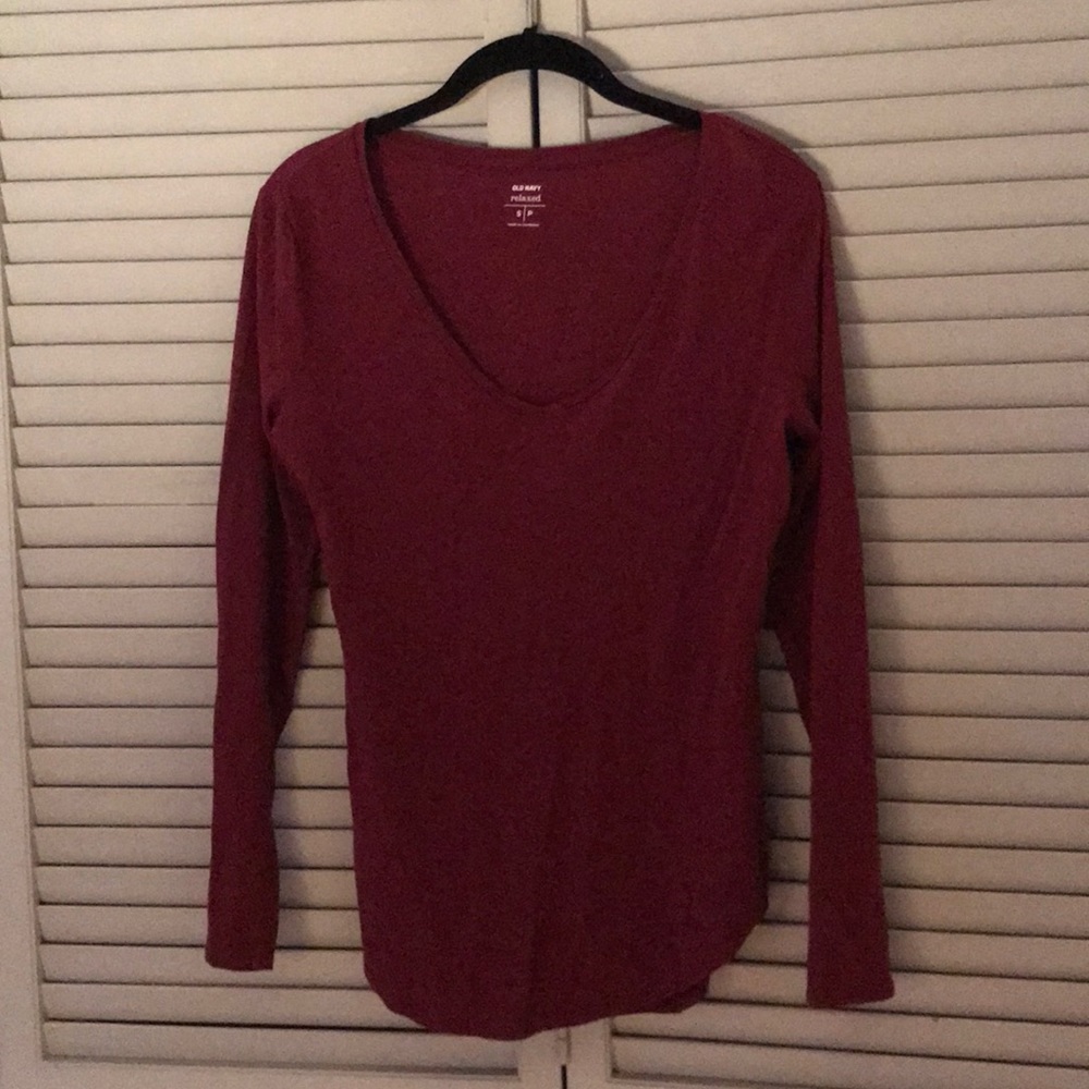 Never worn, relaxed fit t shirt